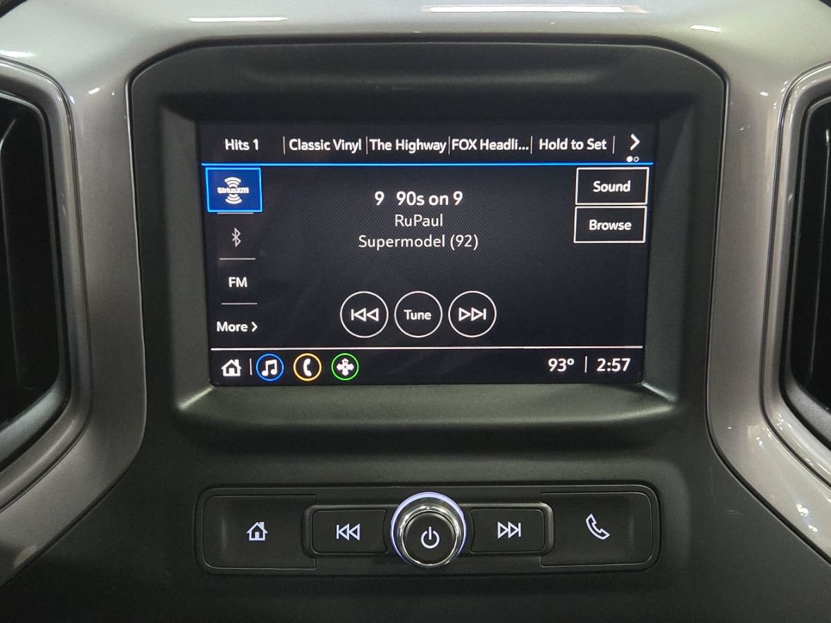 Used 2022 Chevrolet Silverado 1500 Custom RWD image 34