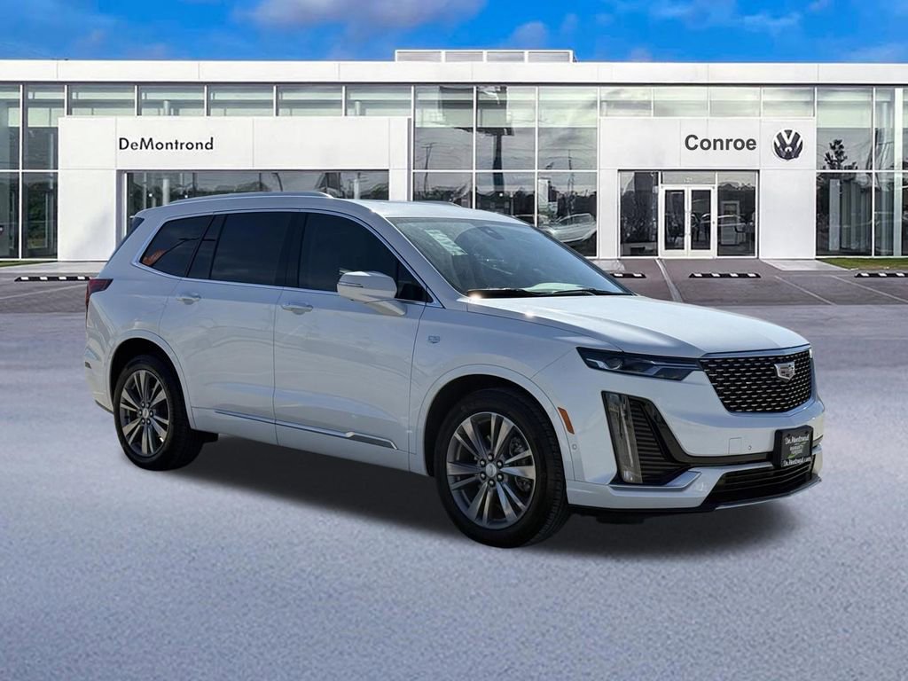 Used 2024 Cadillac XT6 Premium Luxury w/ Technology Package image 3