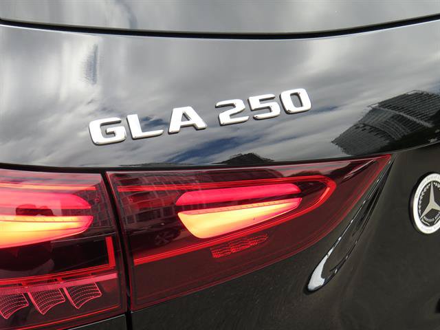 Used 2026 Mercedes-Benz GLA 250 4MATIC image 28