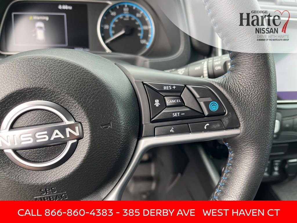 Certified 2025 Nissan Leaf SV Plus FWD image 31