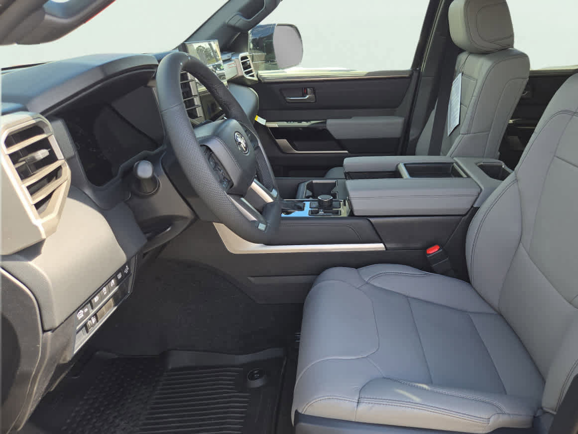 New 2026 Toyota Tundra Limited AWD/4WD image 9