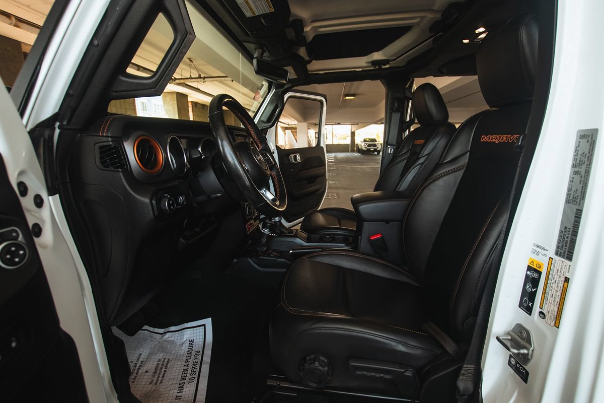 Used 2023 Jeep Gladiator Mojave w/ Cold Weather Group AWD/4WD image 29