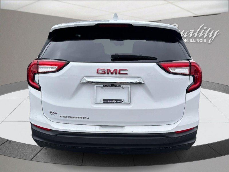 Used 2024 GMC Terrain SLE FWD image 5
