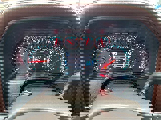 Used 2018 Chevrolet Silverado 2500 High Country w/ Duramax Plus Package image 17