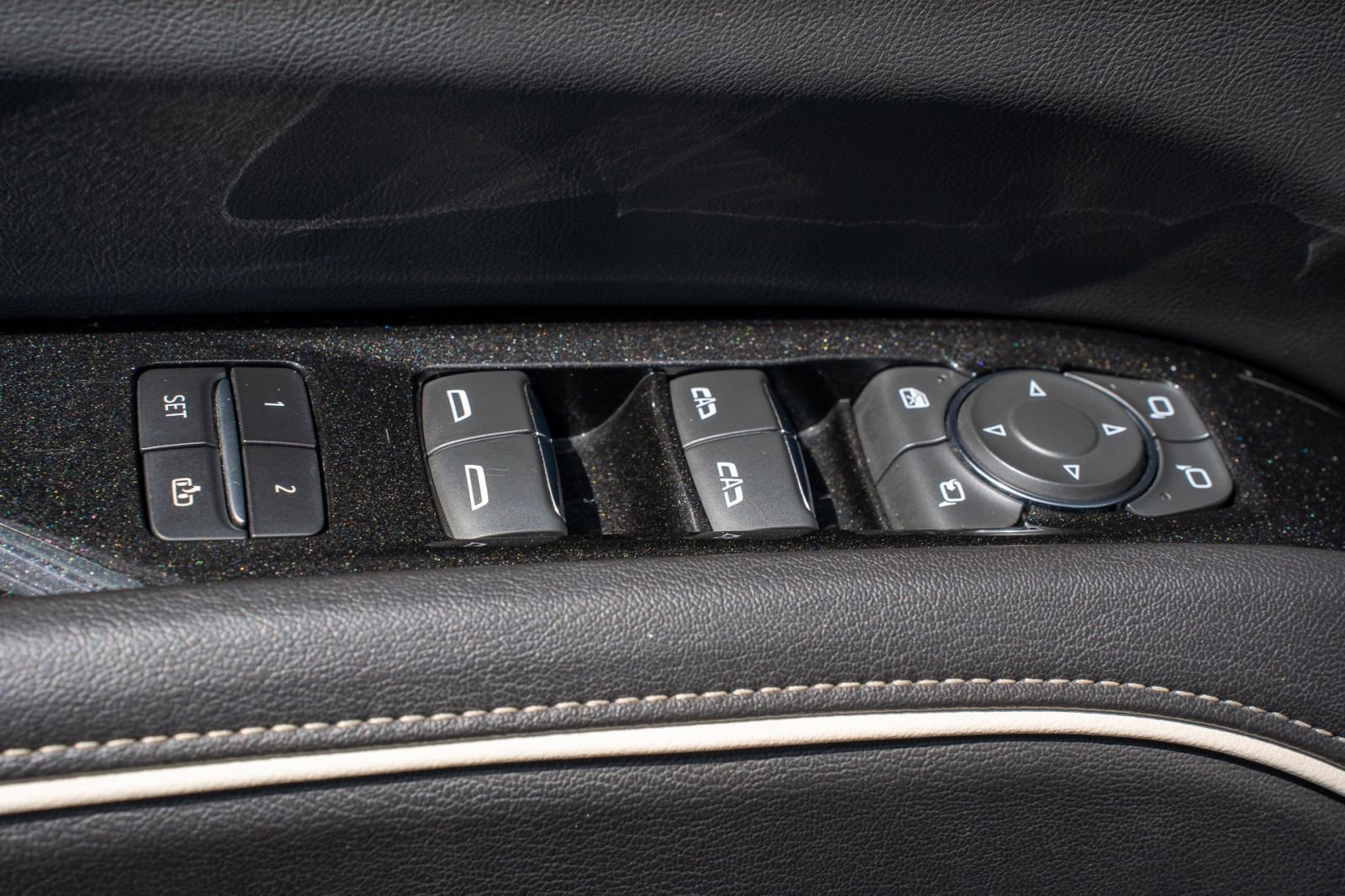 Used 2023 Cadillac Escalade Sport AWD/4WD image 11