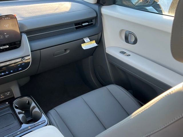 New 2026 Hyundai Ioniq 5 SEL image 15