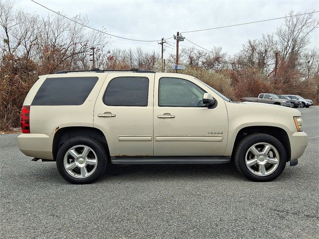Used 2010 Chevrolet Tahoe LT w/ Luxury Package image 7