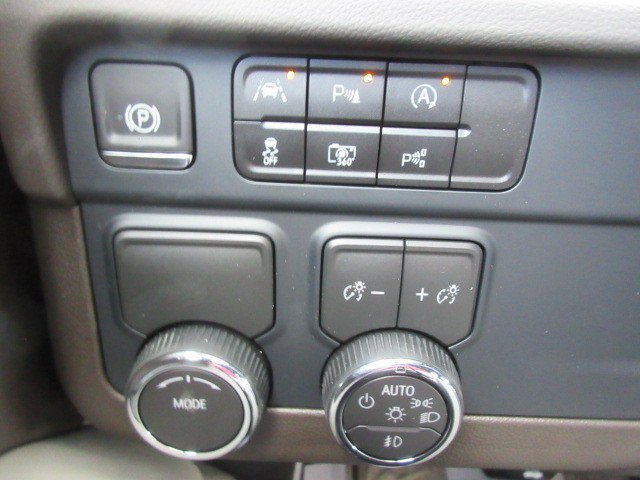 New 2026 Chevrolet Tahoe LT w/ Comfort Package image 23