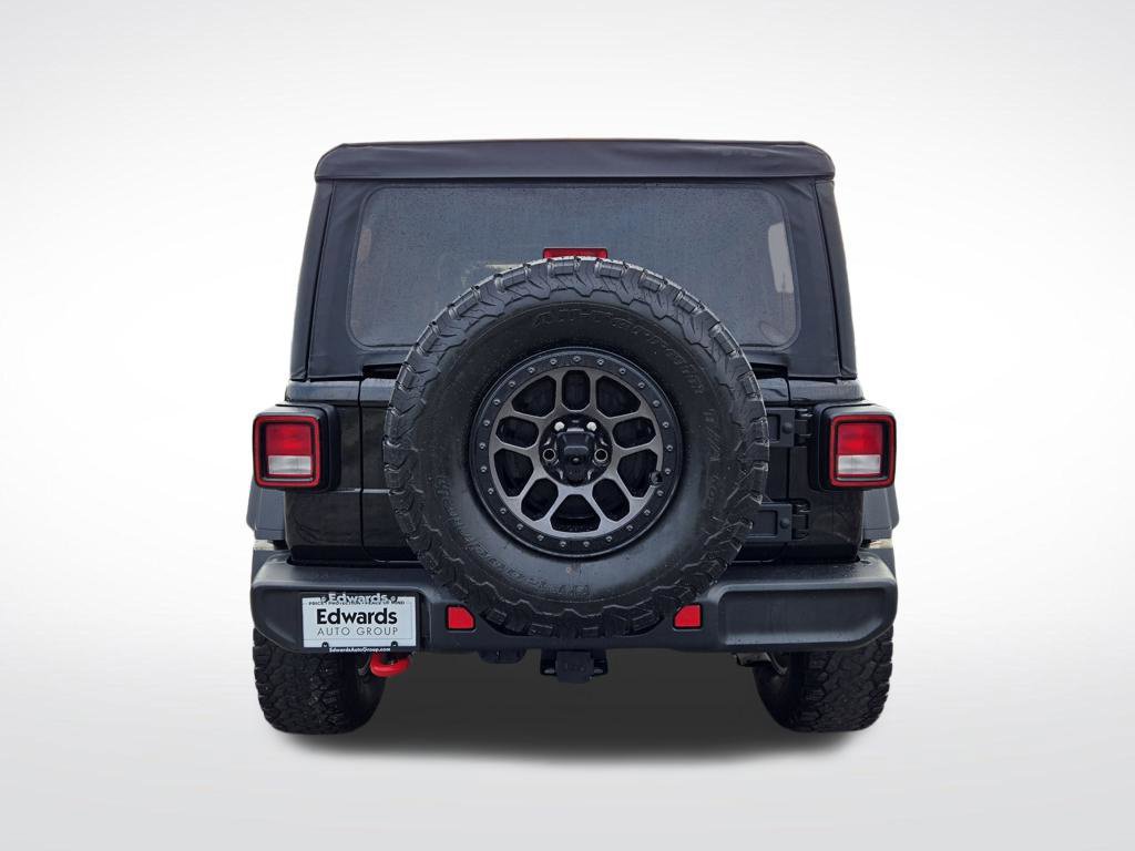 Used 2022 Jeep Wrangler Unlimited Rubicon w/ Xtreme Recon 35" Tire Package AWD/4WD image 4