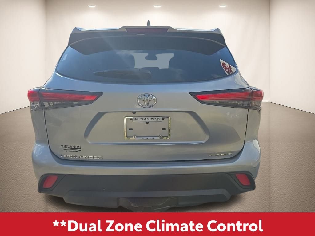 Used 2022 Toyota Highlander XLE image 6