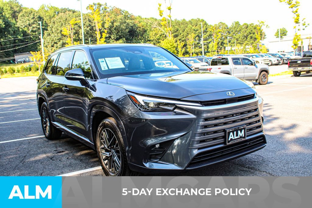 Used 2026 Lexus TX 350 AWD w/ Technology Package image 3