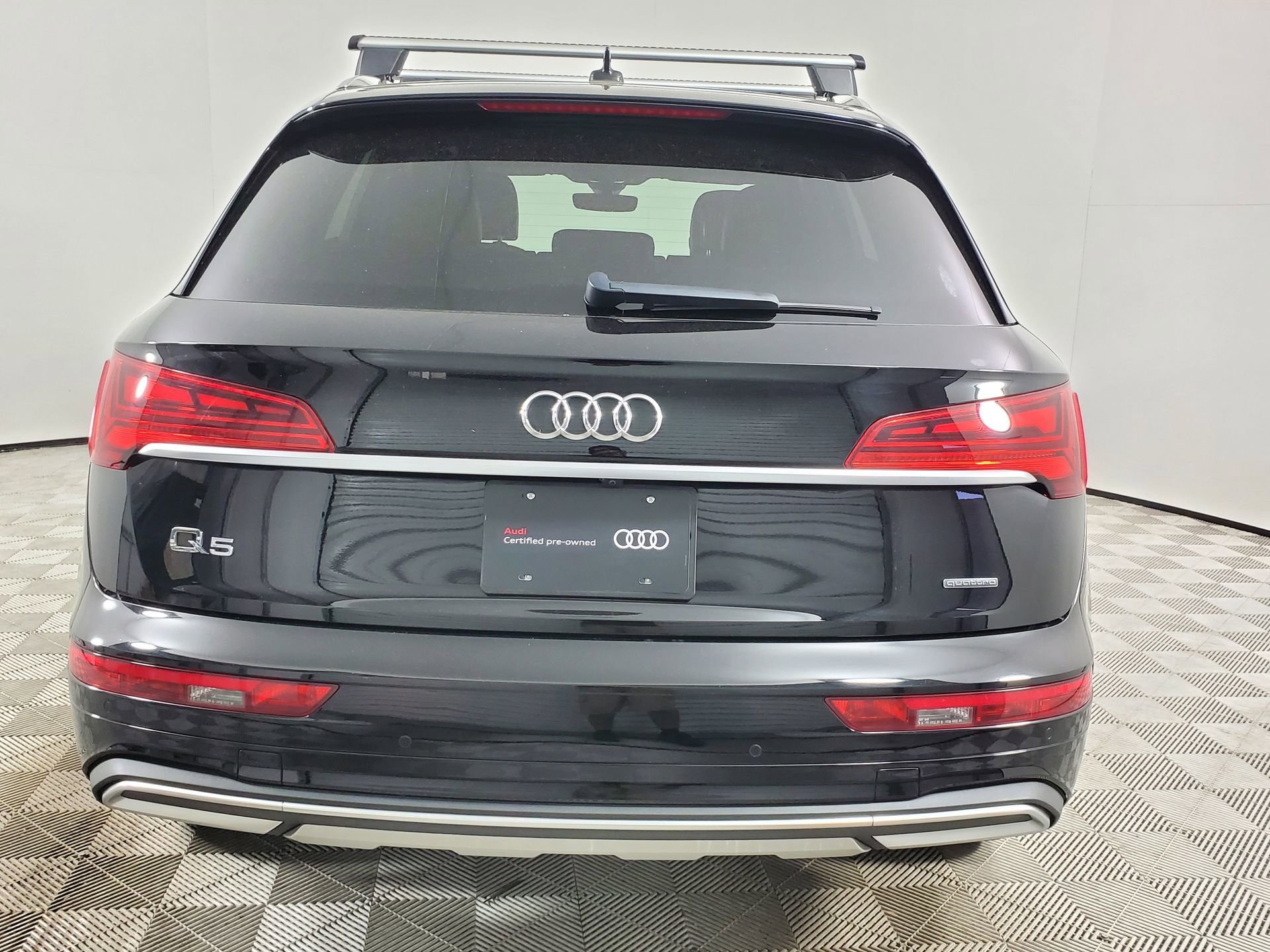 Certified 2021 Audi Q5 2.0T Premium Plus w/ Premium Plus Package image 9