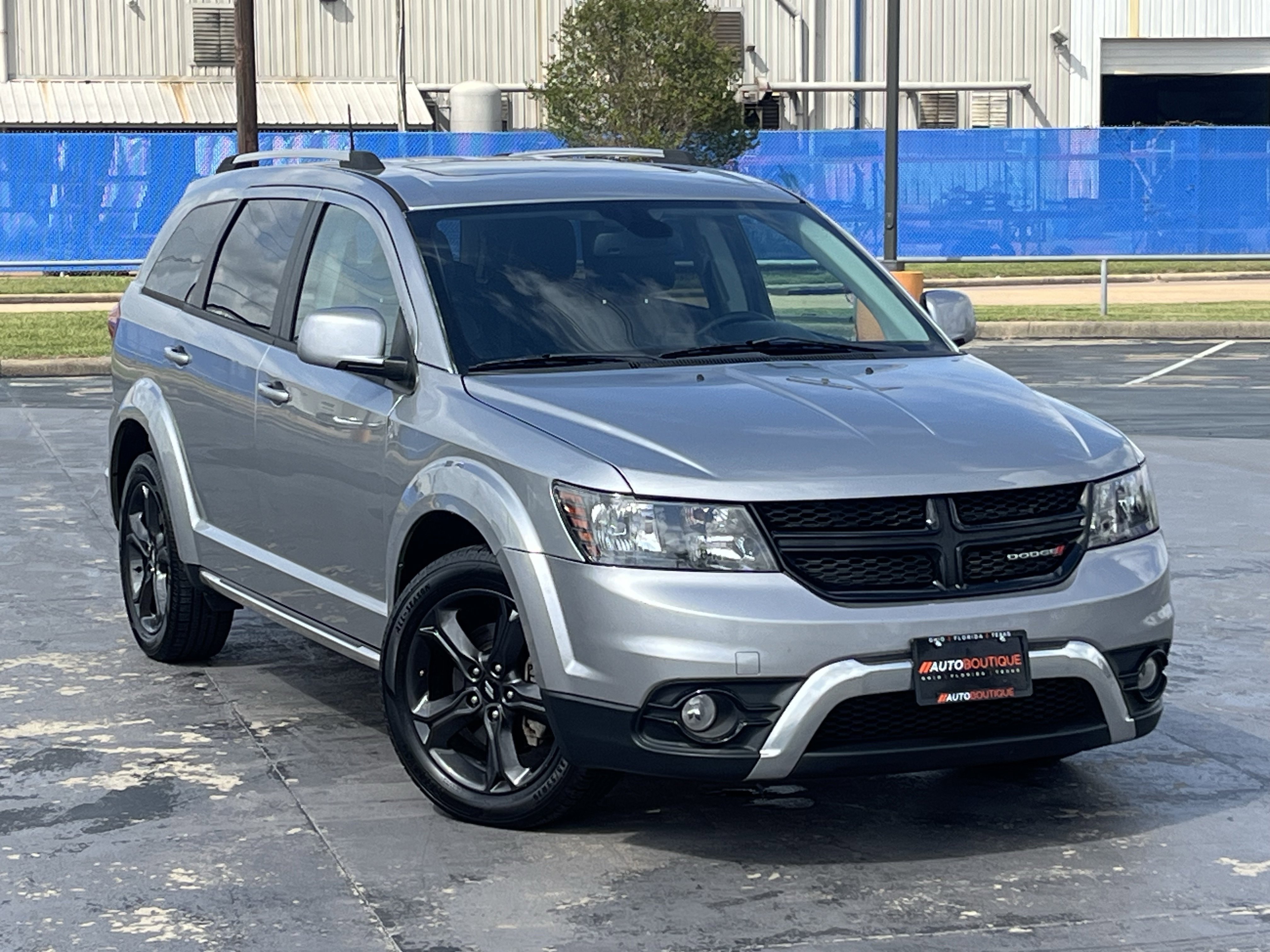 Used 2020 Dodge Journey Crossroad w/ Popular Equipment Group image 3