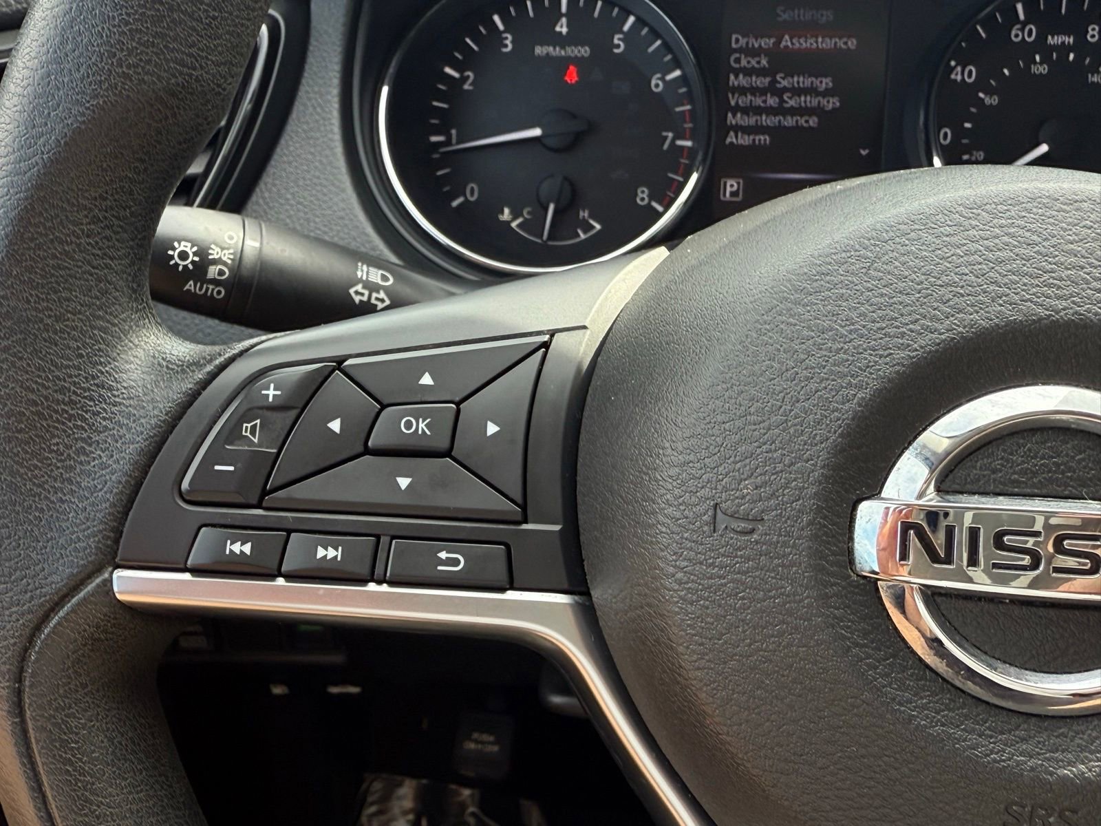 Used 2018 Nissan Rogue Sport SV image 29