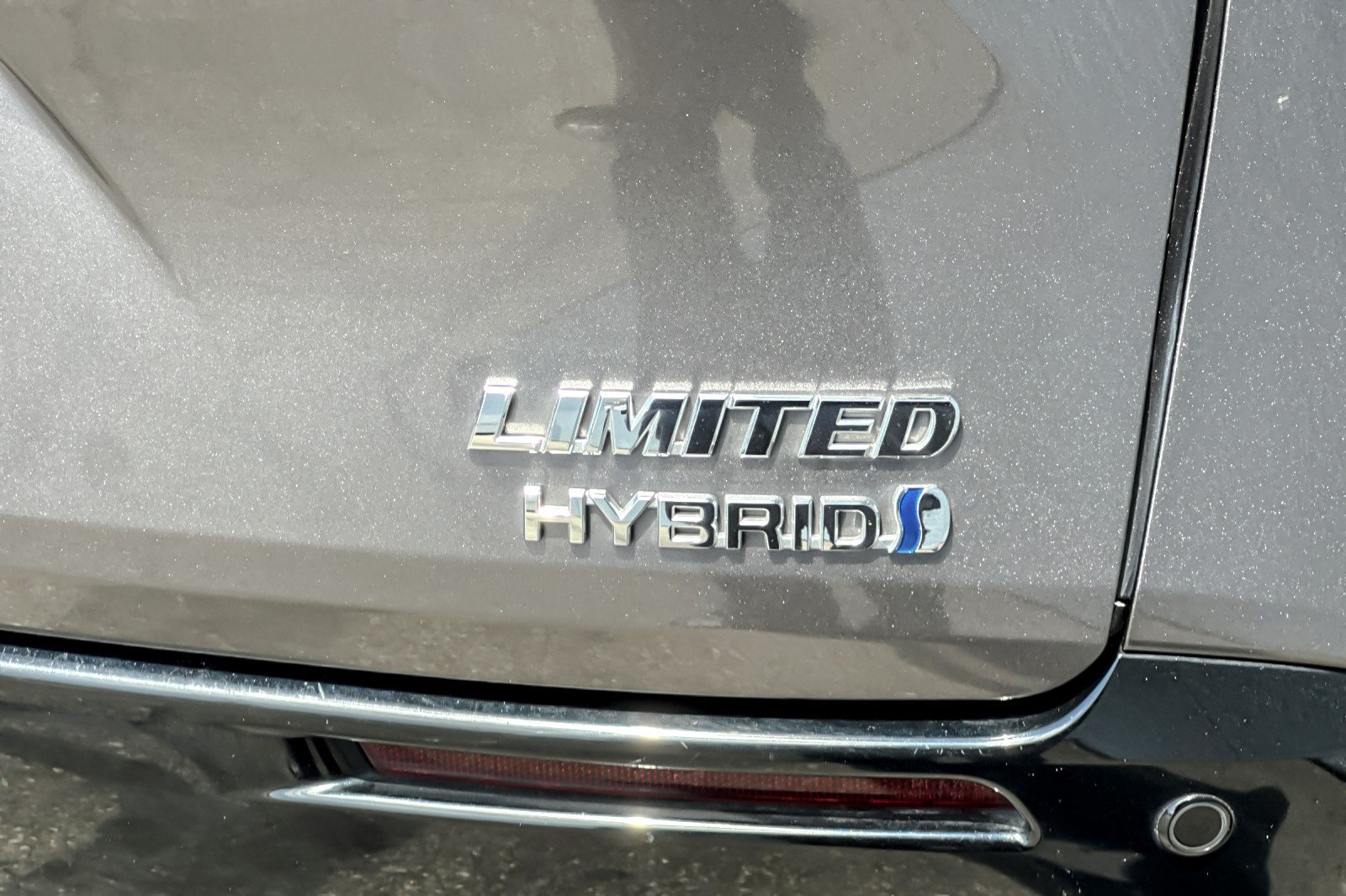 Certified 2024 Toyota Sienna Limited AWD/4WD image 29