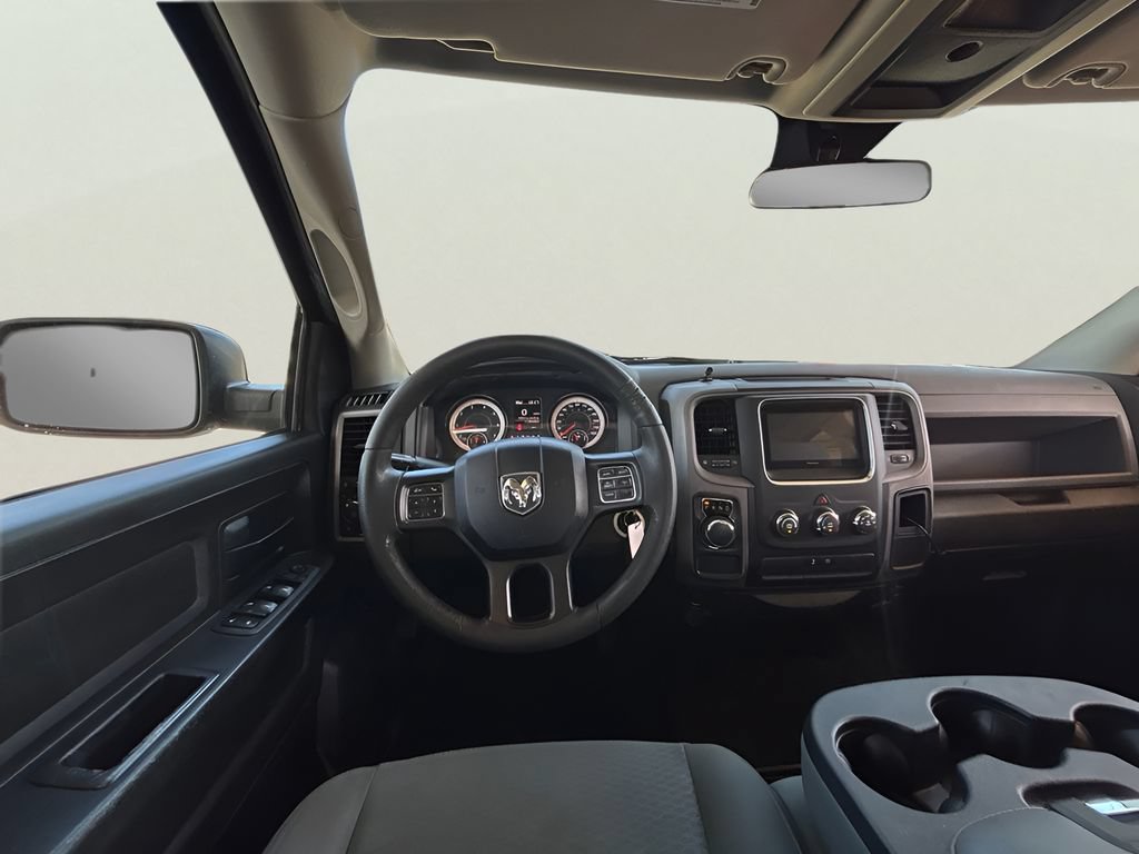 Used 2018 RAM 1500 Express RWD image 37