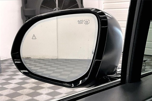 Used 2022 Genesis GV80 3.5T Prestige Signature image 34