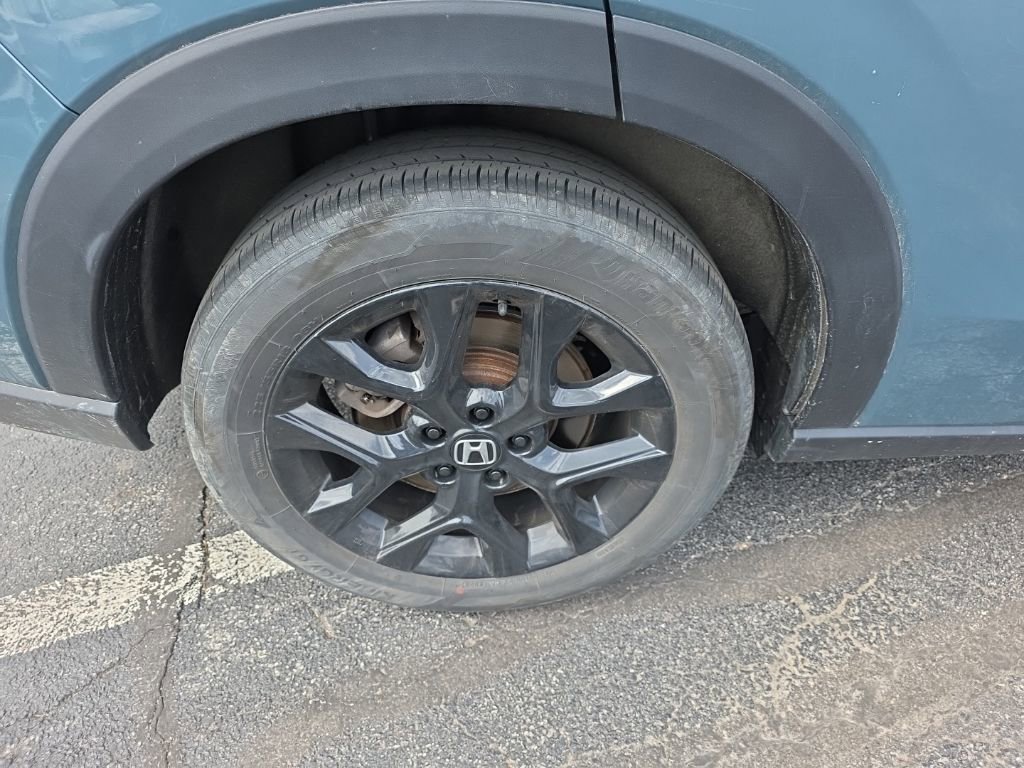 Used 2024 Honda HR-V Sport image 9