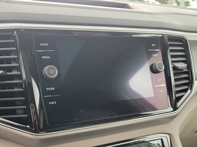 Used 2018 Volkswagen Atlas SEL FWD image 24