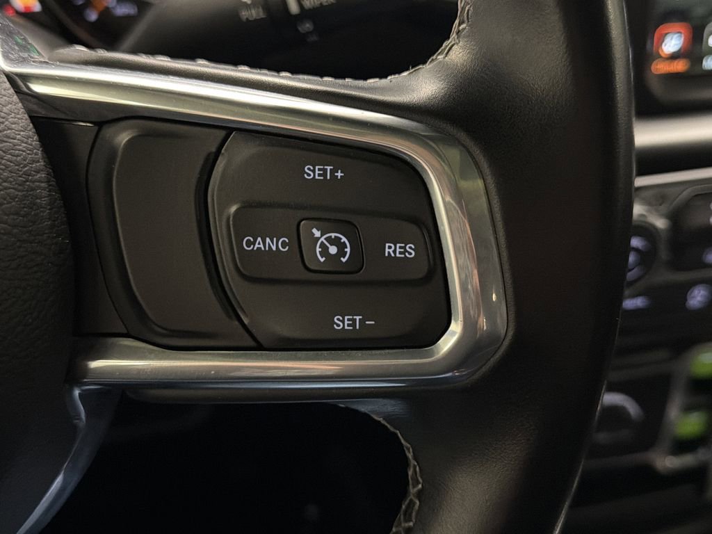 Used 2021 Jeep Gladiator Overland w/ Popular Equipment Package AWD/4WD image 13