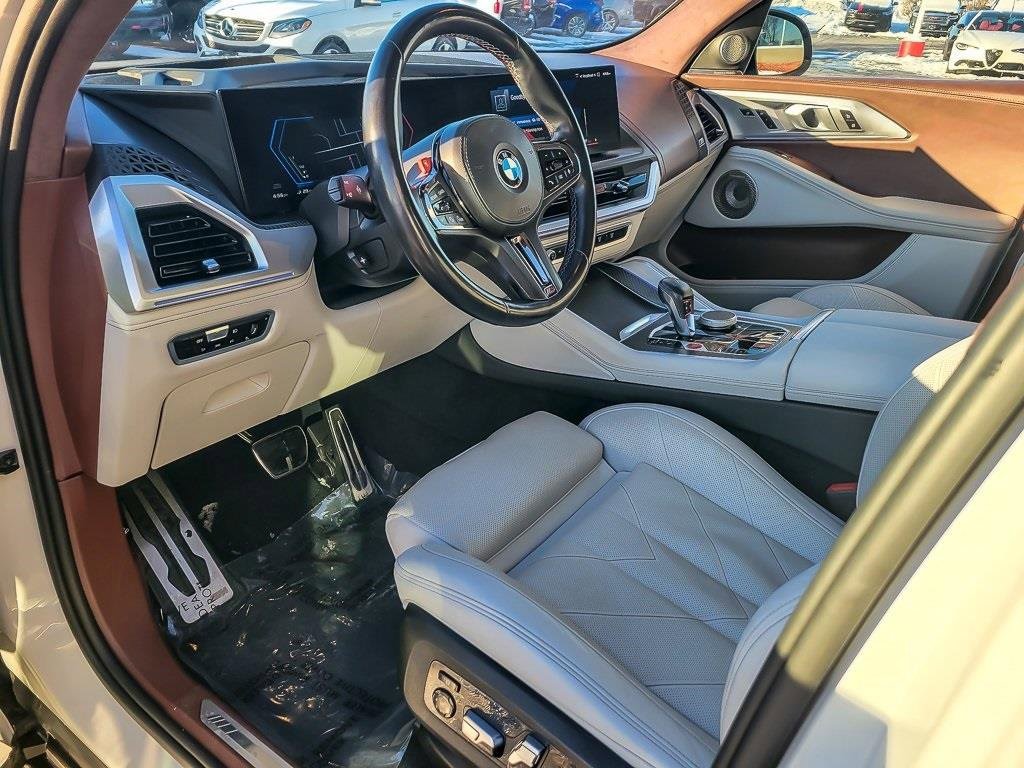 Used 2023 BMW XM image 9