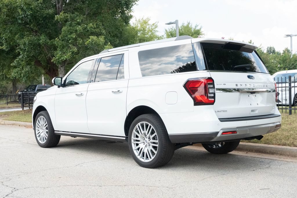 Used 2024 Ford Expedition Max Limited AWD/4WD image 16