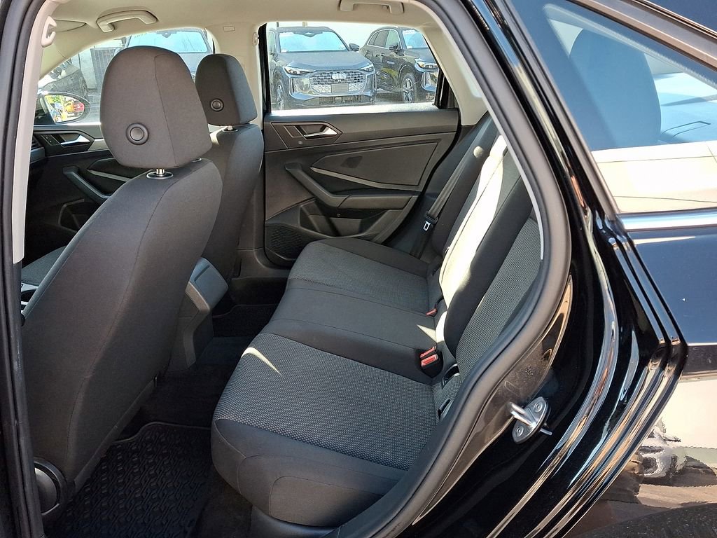 Used 2019 Volkswagen Jetta S w/ Driver Assistance Package FWD image 10