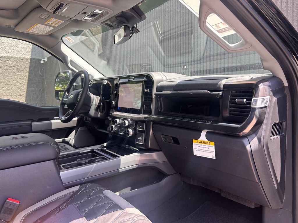 New 2026 Ford F250 Lariat w/ Black Appearance Package AWD/4WD image 22