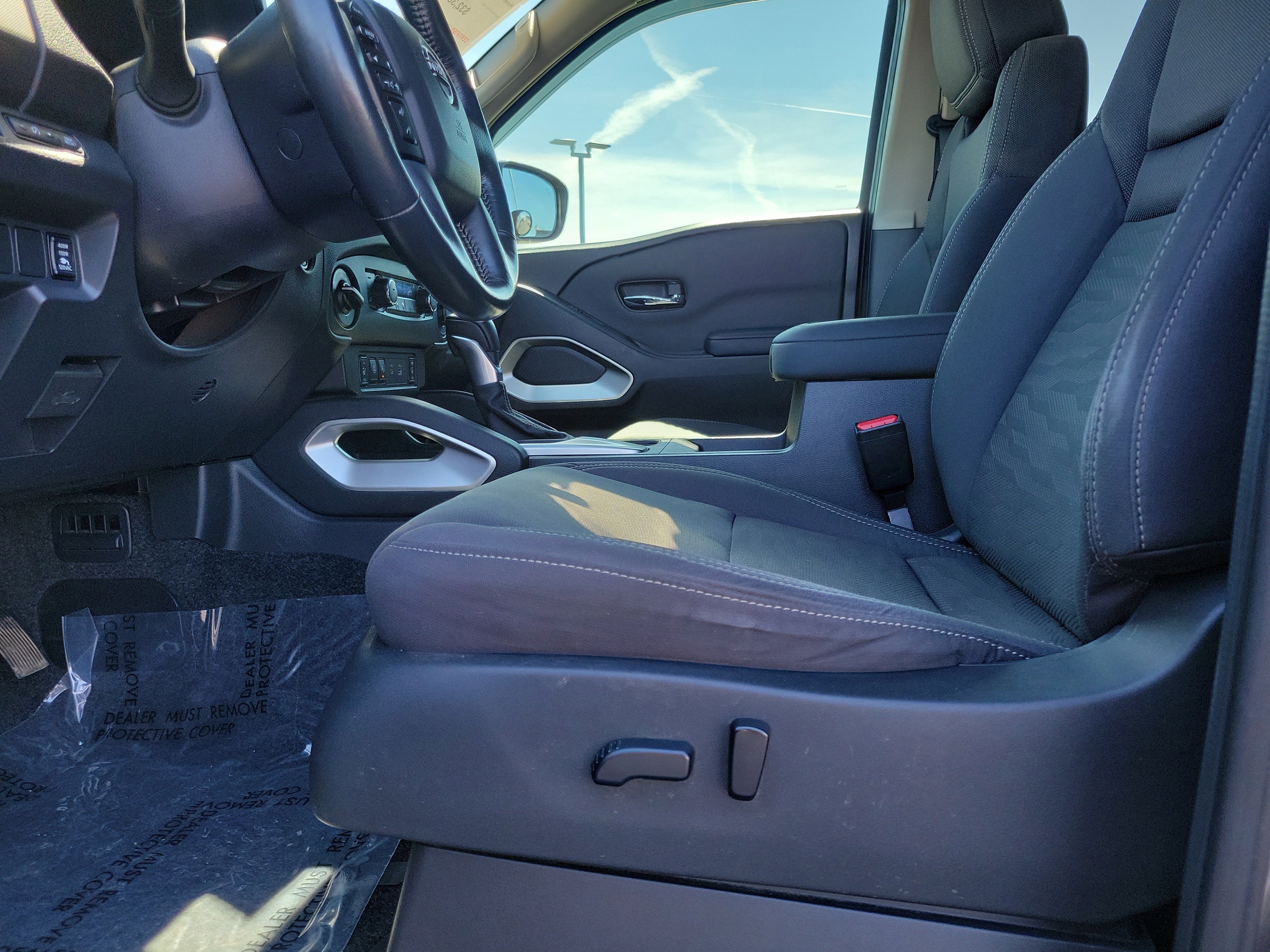 Certified 2023 Nissan Frontier SV w/ SV Convenience Package image 16