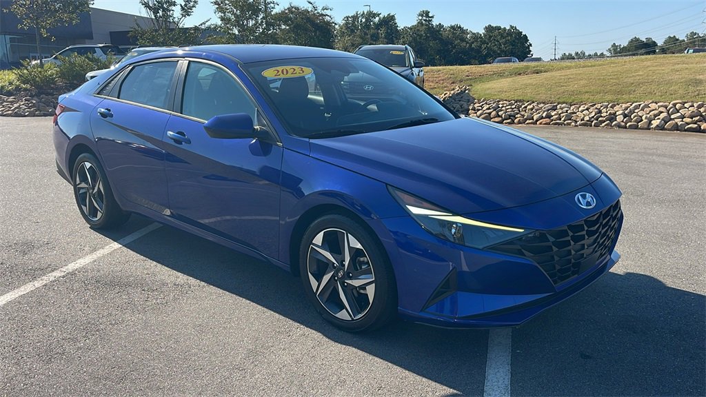 Certified 2023 Hyundai Elantra SEL w/ Convenience Package