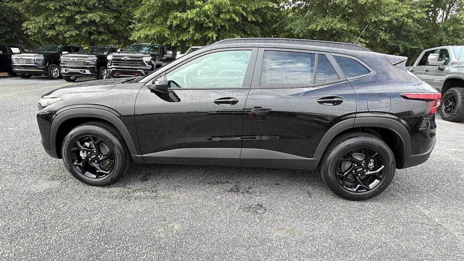 New 2026 Chevrolet Trax LT w/ Driver Confidence Package FWD image 11