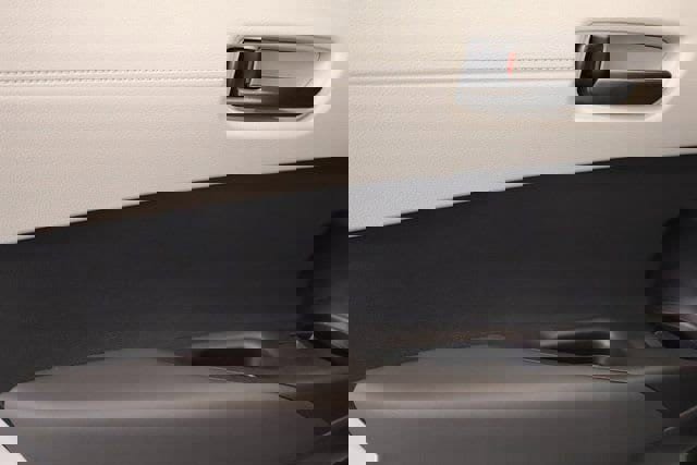 New 2026 Toyota Corolla Cross L image 25