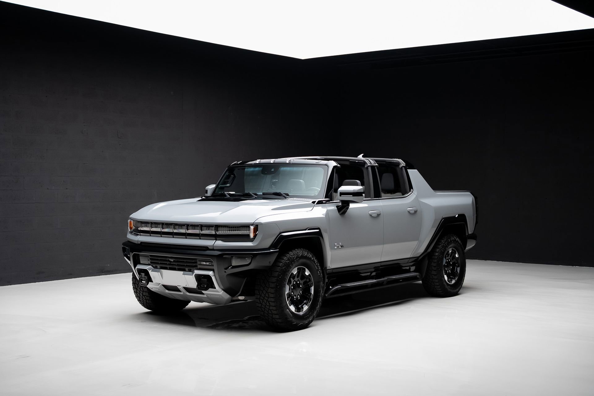 Used 2024 GMC Hummer EV 3X w/ Extreme Off-Road Package image 6