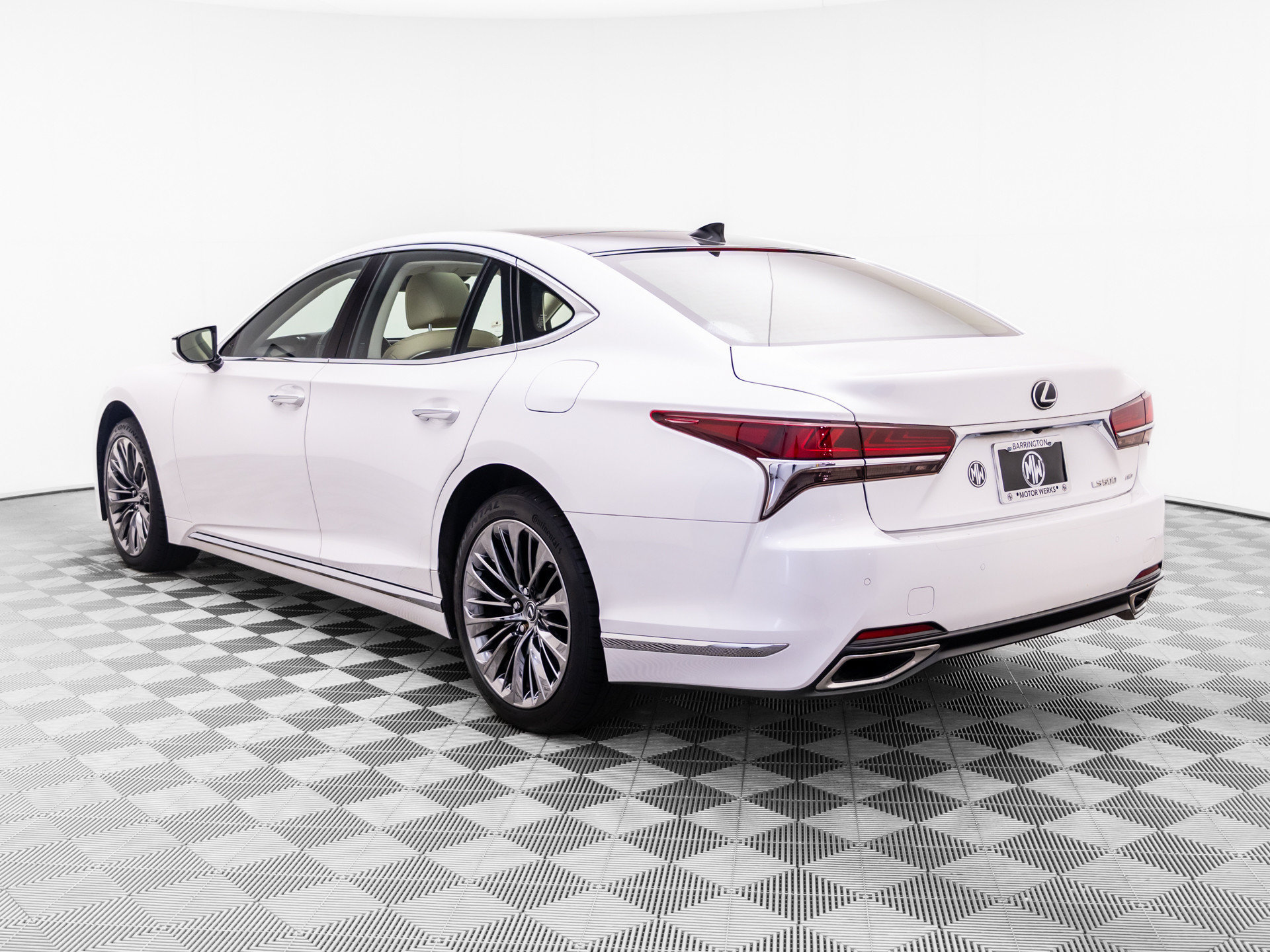 Used 2020 Lexus LS 500 AWD w/ Interior Upgrade Package image 3