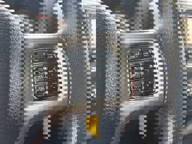 Used 2024 RAM 1500 Classic SLT image 15