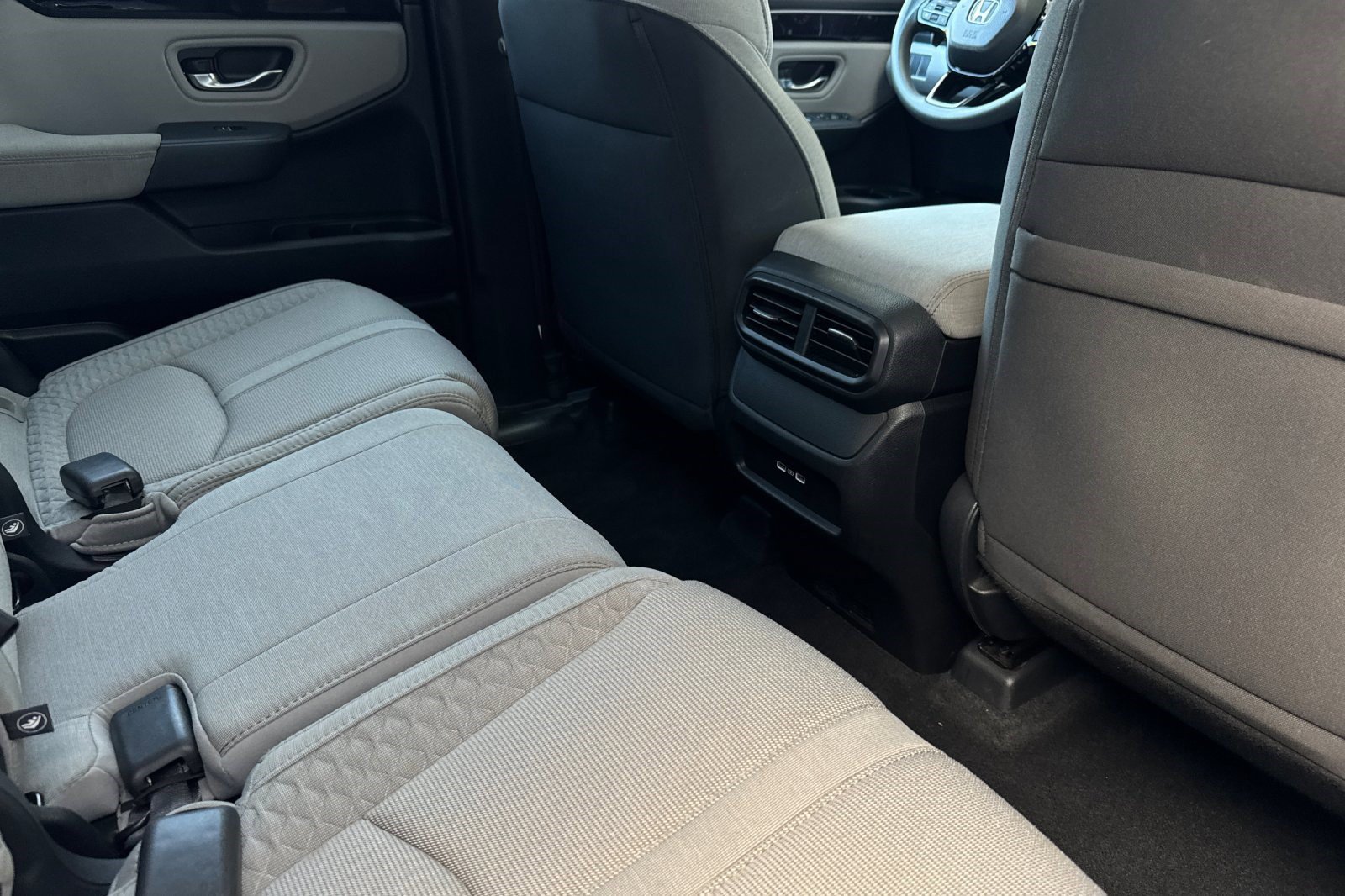 Certified 2023 Honda Pilot LX image 28
