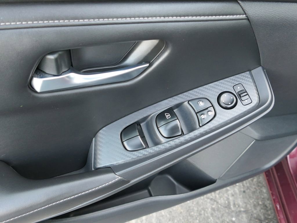 Used 2020 Nissan Sentra SV image 14