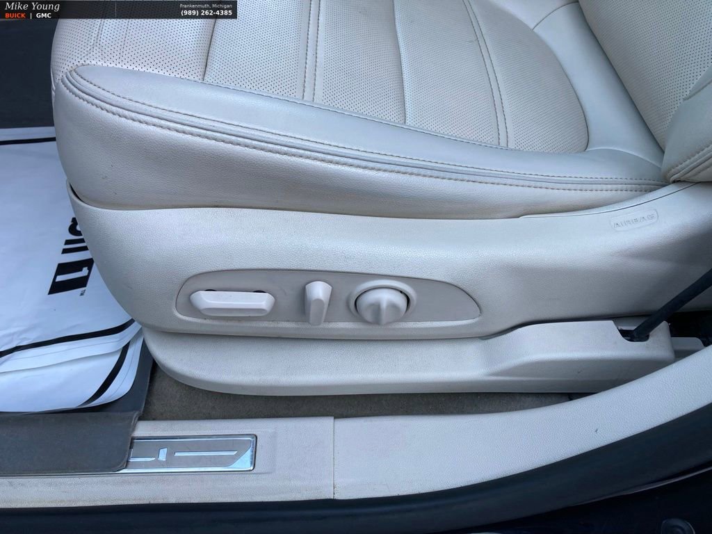 Used 2021 GMC Acadia Denali w/ GMC Pro Grade Package image 22