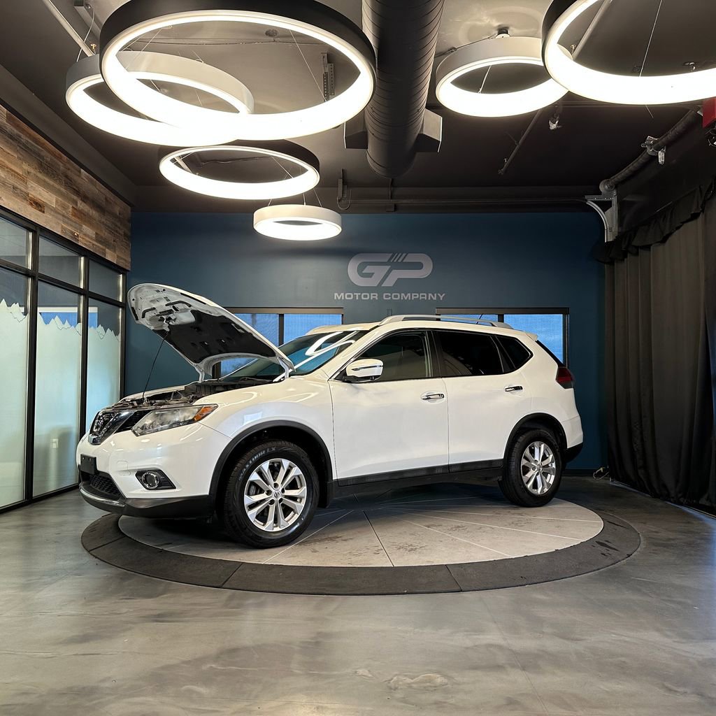 Used 2016 Nissan Rogue SV w/ SV Premium Package AWD/4WD image 24