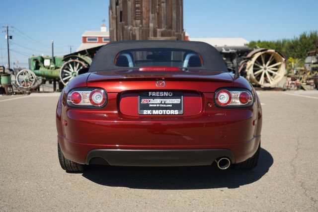 Used 2006 MAZDA MX-5 Miata Sport w/ Appearance Pkg RWD image 14