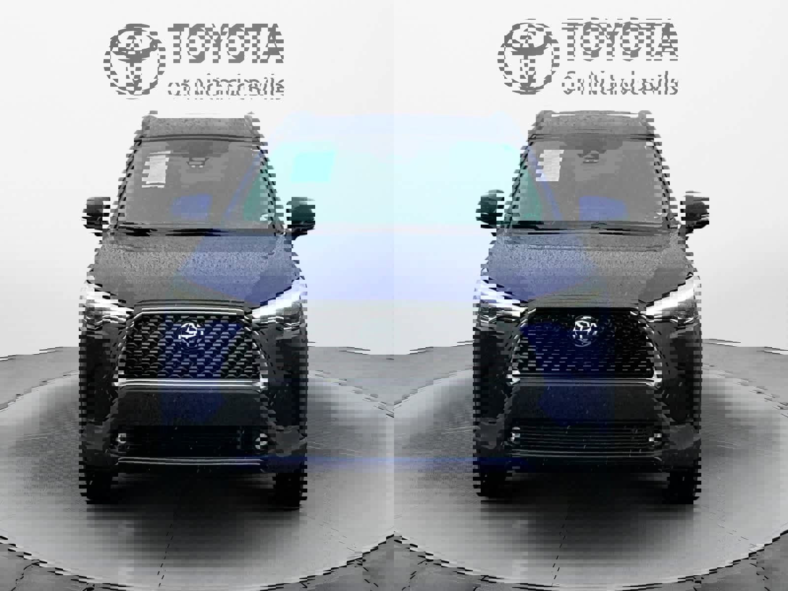 Used 2023 Toyota Corolla Cross XLE image 9