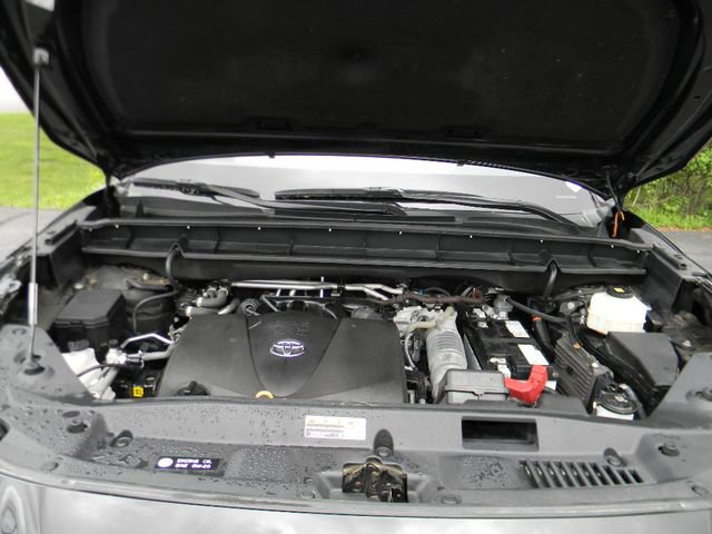 Used 2022 Toyota Highlander Limited AWD/4WD image 7