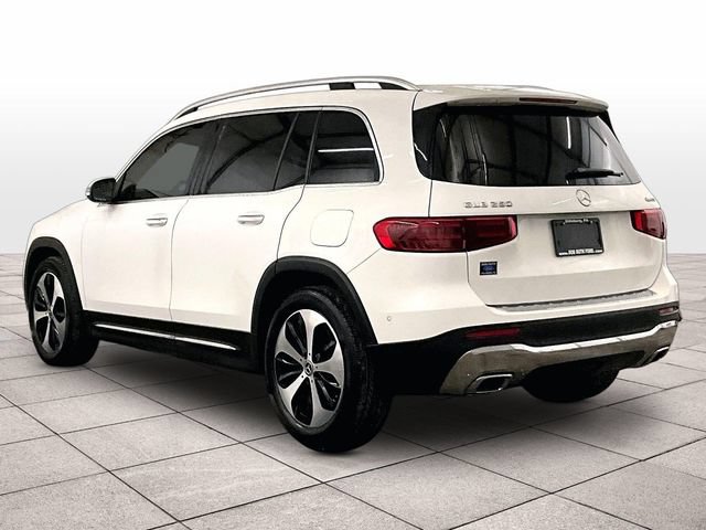 Used 2024 Mercedes-Benz GLB 250 4MATIC image 10
