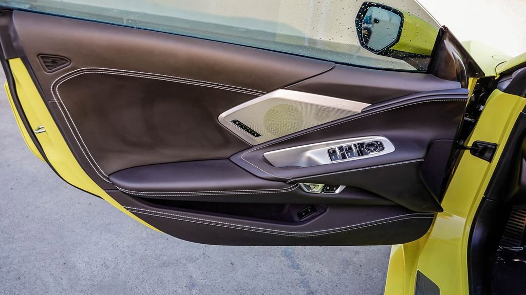 Used 2024 Chevrolet Corvette Stingray w/ Z51 Performance Package image 20