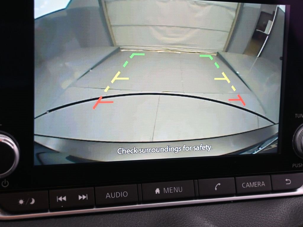 Used 2024 Nissan Sentra SV image 10