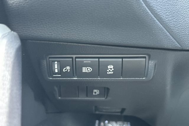 Used 2024 Toyota Corolla Cross AWD Hybrid image 33