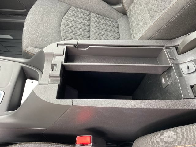 Certified 2024 Chevrolet Equinox LT w/ LPO, Floor Liner Package FWD image 14