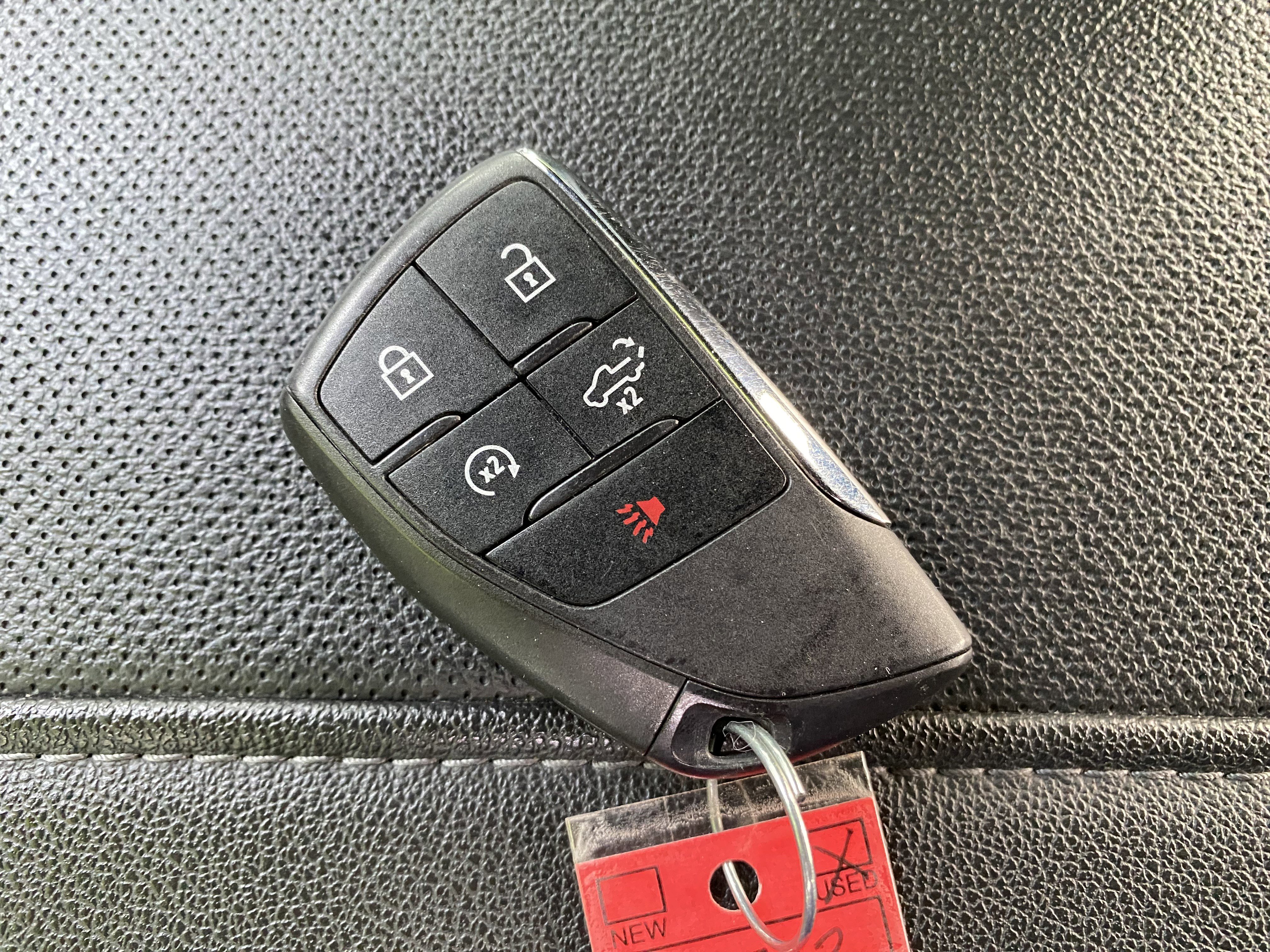 Used 2023 Chevrolet Silverado 1500 LTZ AWD/4WD image 39