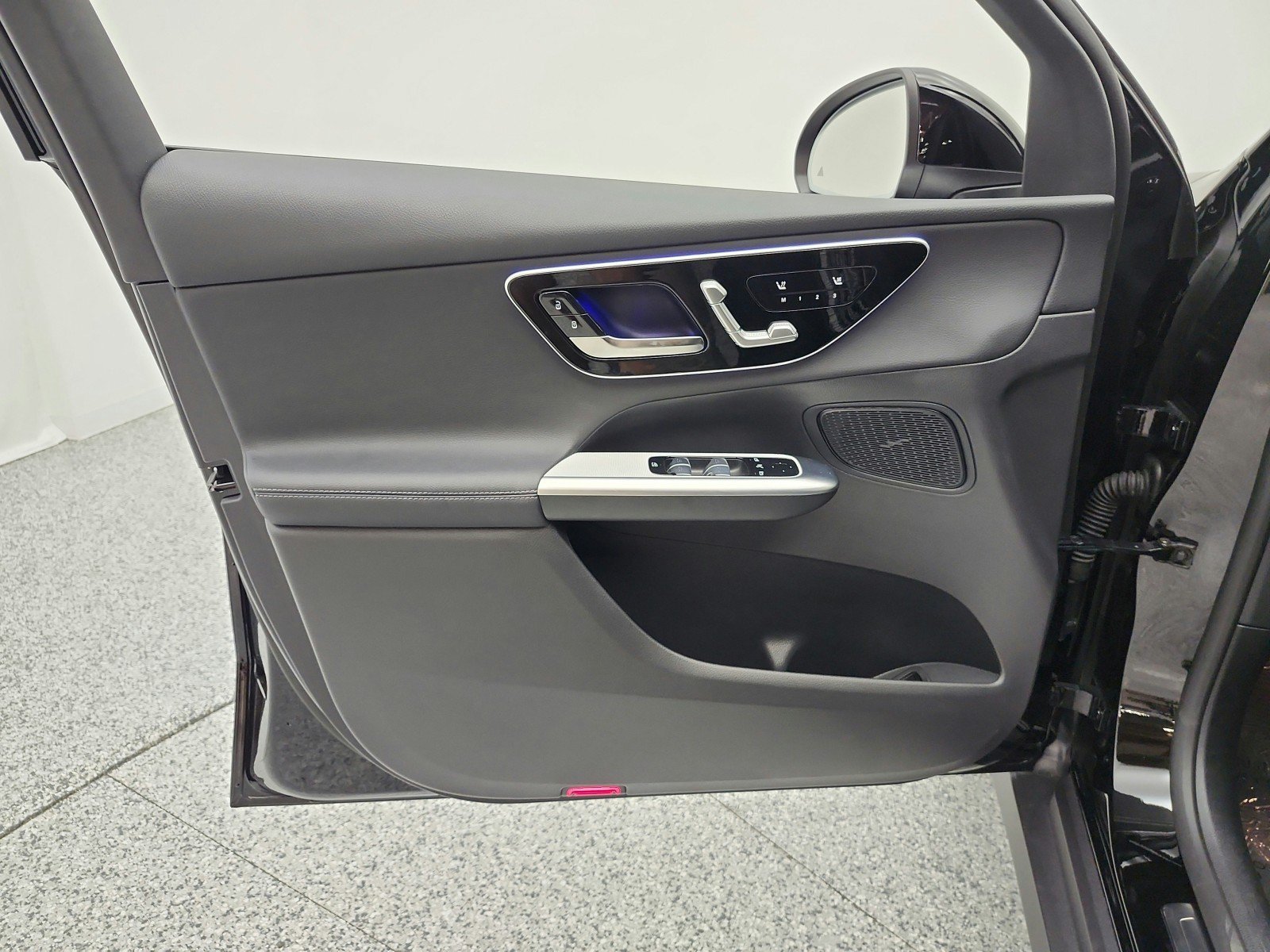 Certified 2026 Mercedes-Benz GLC 300 image 12