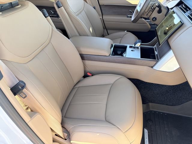 New 2026 Land Rover Range Rover SE image 10
